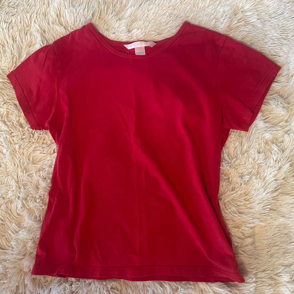 VS Red Crewneck Tee